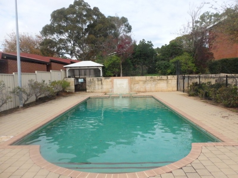 Unit 12/10 Prescott Place, Orelia WA 6167