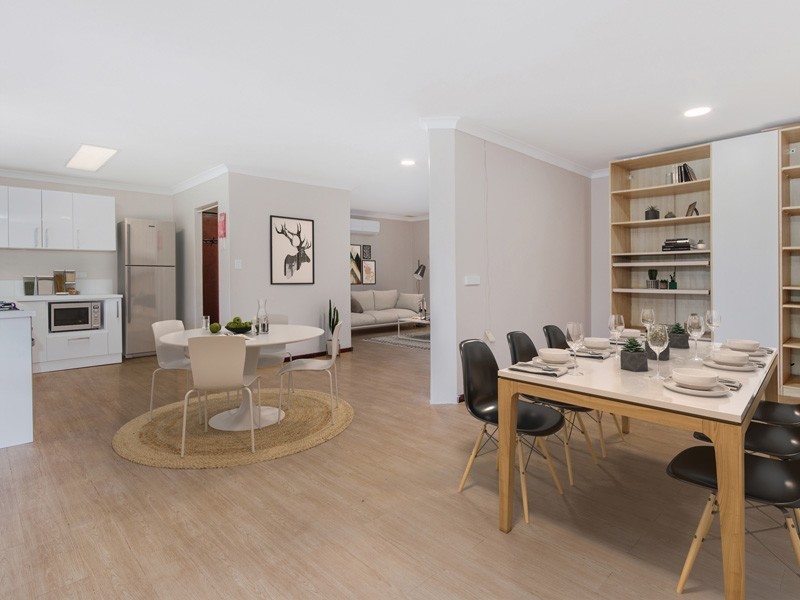 6 Perriam Close, Parmelia WA 6167