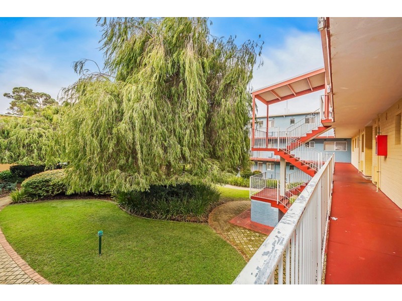 20/24 Morrit Way, Parmelia WA 6167