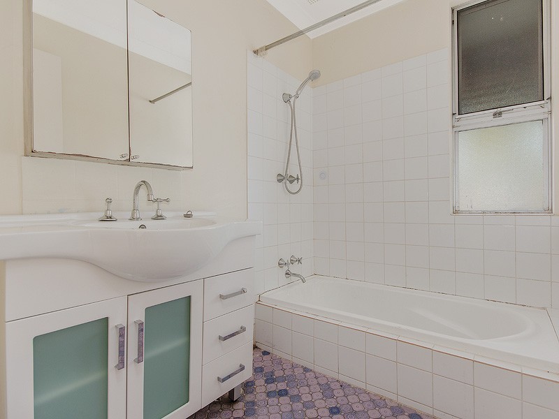 59 Madden Way, Parmelia WA 6167