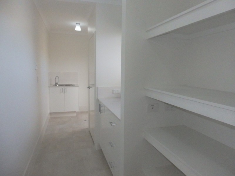 16 Durham Road, Aubin Grove WA 6164