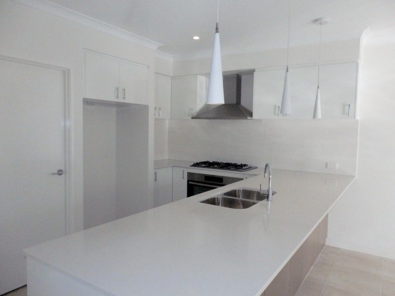 16 Durham Road, Aubin Grove WA 6164