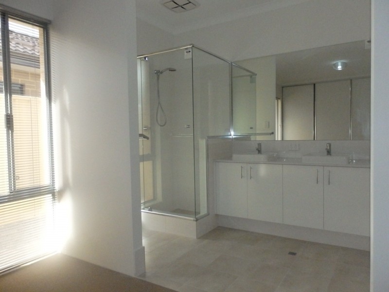 16 Durham Road, Aubin Grove WA 6164