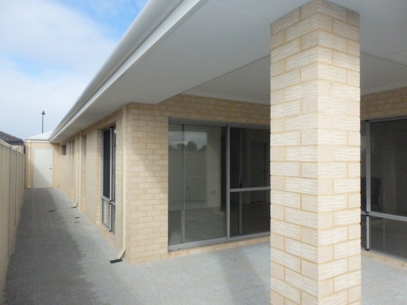 16 Durham Road, Aubin Grove WA 6164