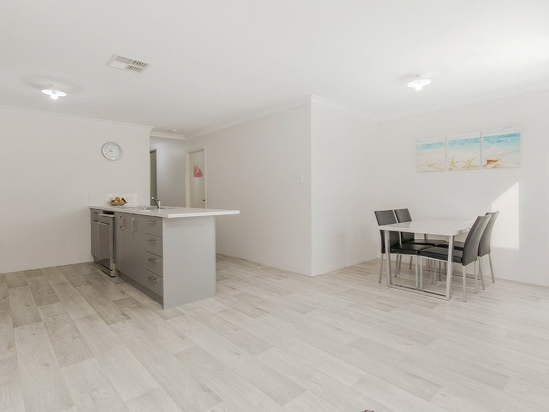 6 Breccia Parade, Wellard WA 6170