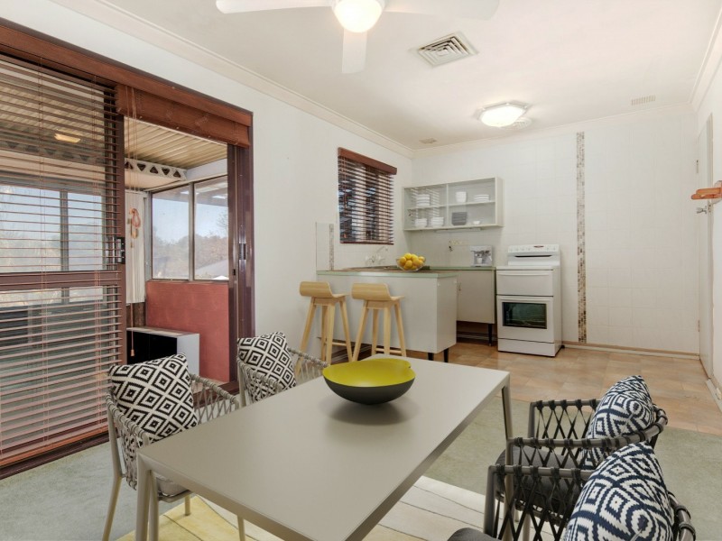 14 Harrison Way, Calista WA 6167