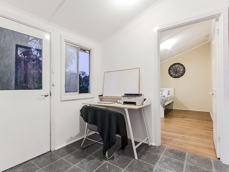 20 Grover Way, Medina WA 6167