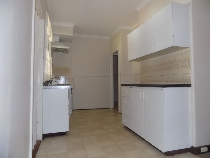 72 Bingfield Road East, Medina WA 6167