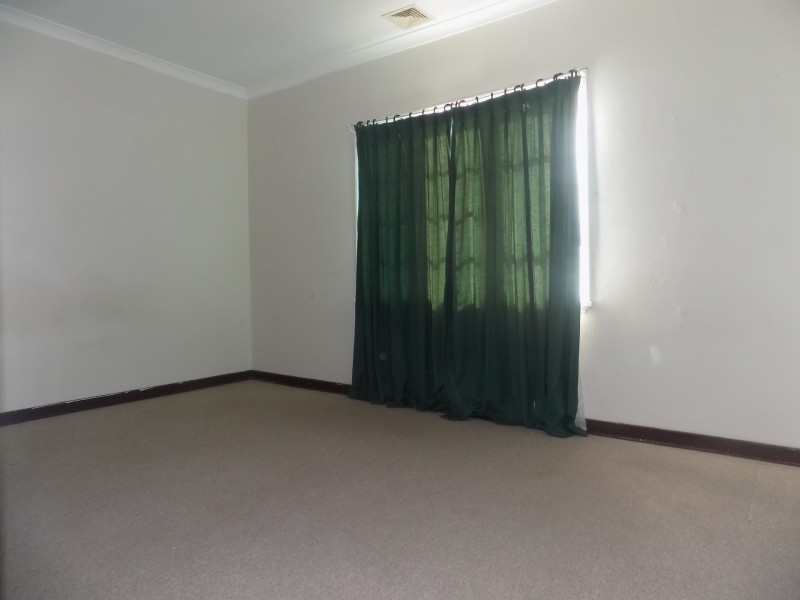 72 Bingfield Road East, Medina WA 6167