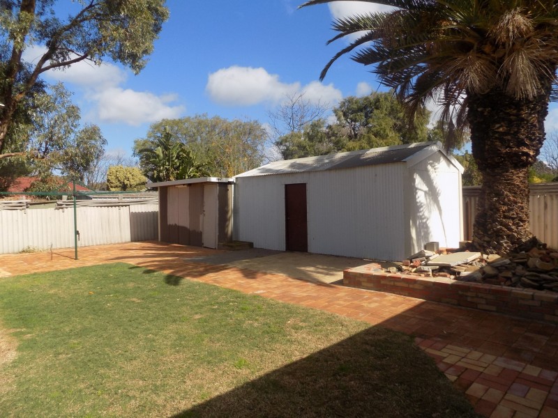 72 Bingfield Road East, Medina WA 6167