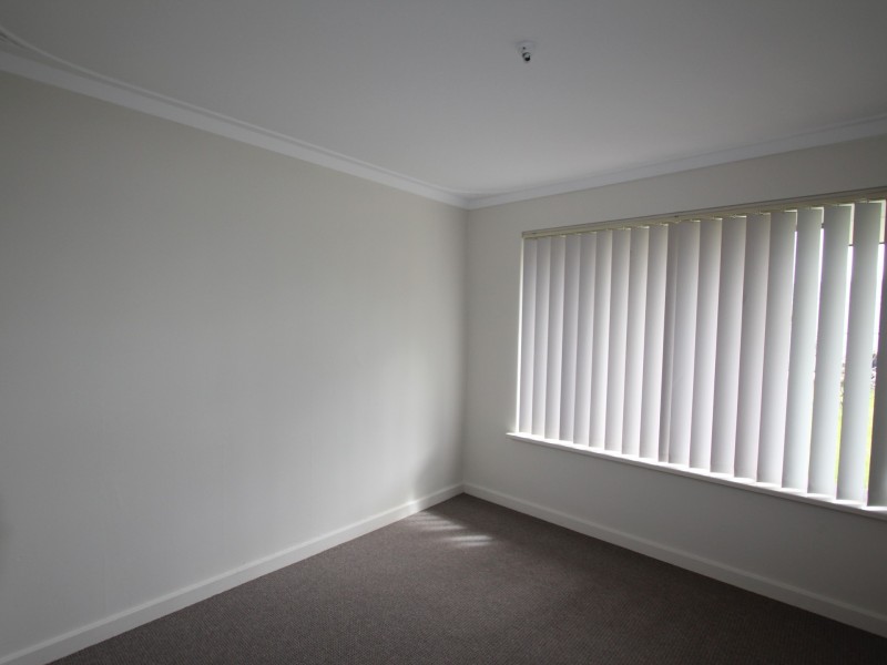 2 Hefron Way, Parmelia WA 6167