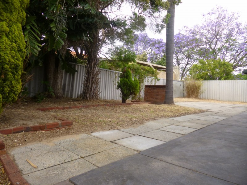 2 Hefron Way, Parmelia WA 6167