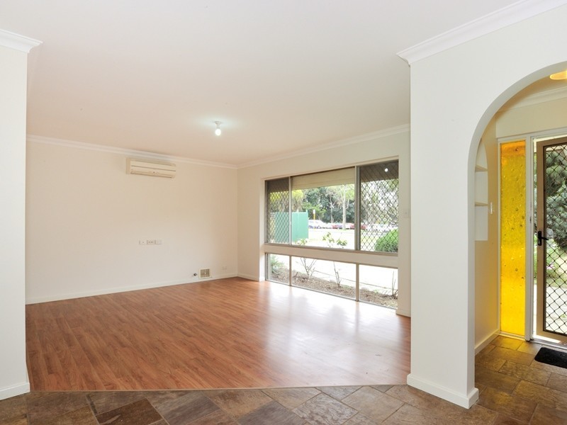 1 Walgreen Crescent, Calista WA 6167