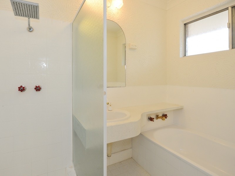 1 Walgreen Crescent, Calista WA 6167