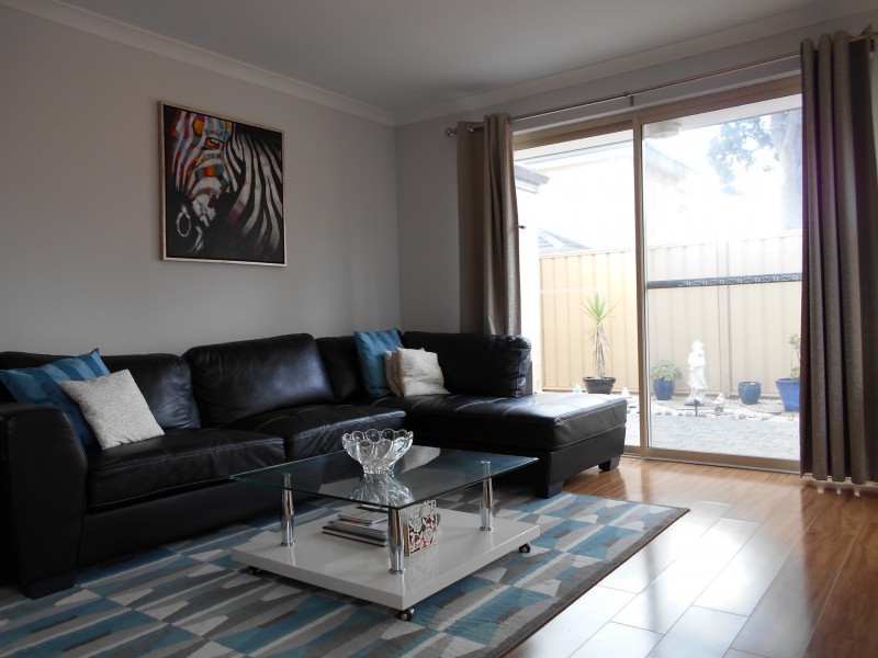 Unit 5/95 Millbrook Ave, Bertram WA 6167