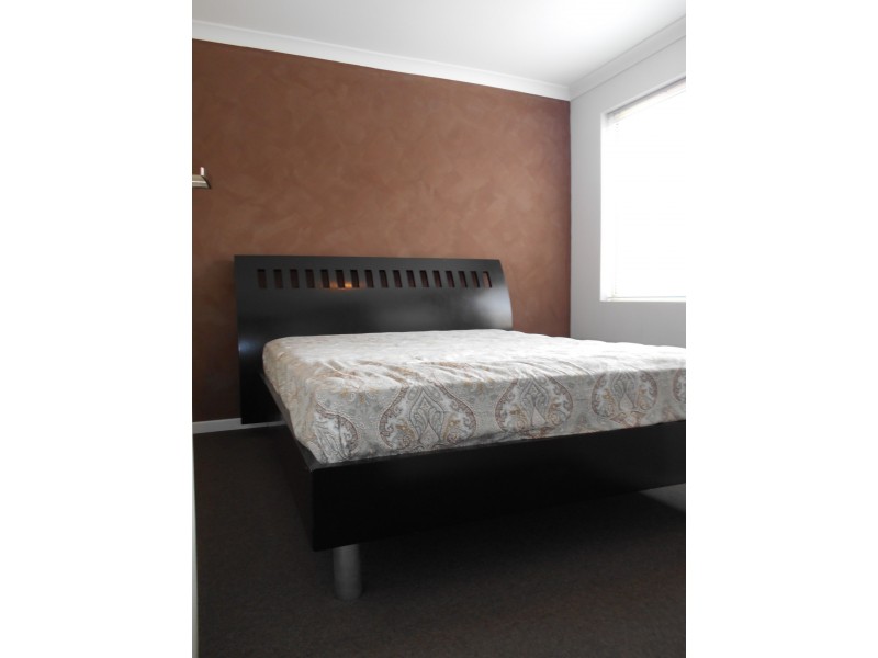Unit 5/95 Millbrook Ave, Bertram WA 6167