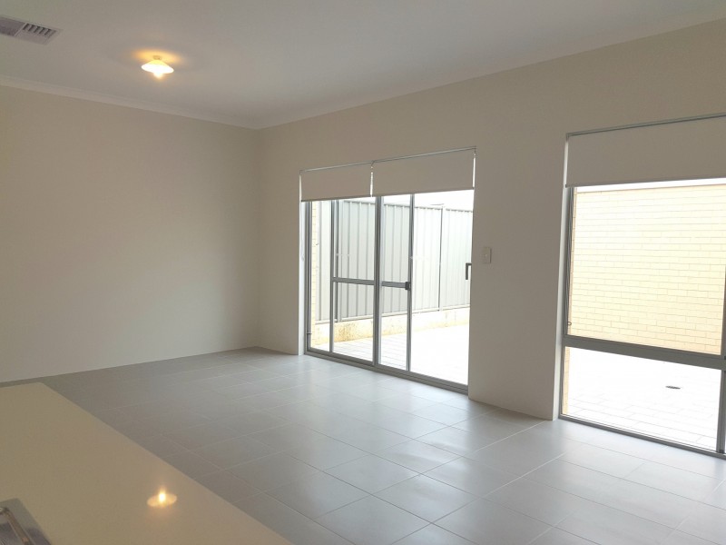 138 Lambeth Circle, Wellard WA 6170