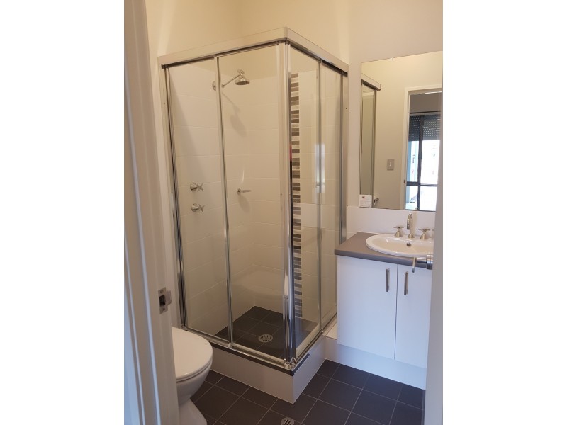 138 Lambeth Circle, Wellard WA 6170