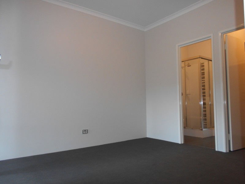 138 Lambeth Circle, Wellard WA 6170