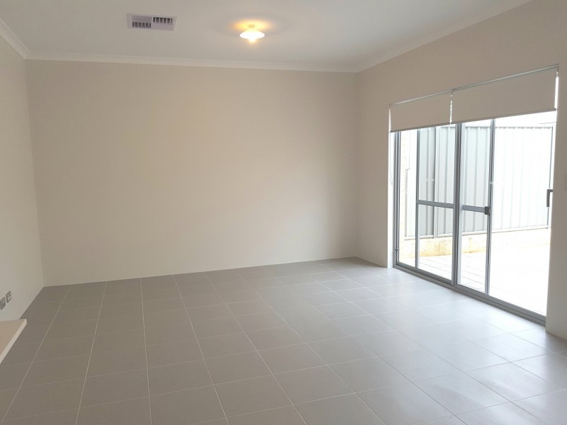 138 Lambeth Circle, Wellard WA 6170