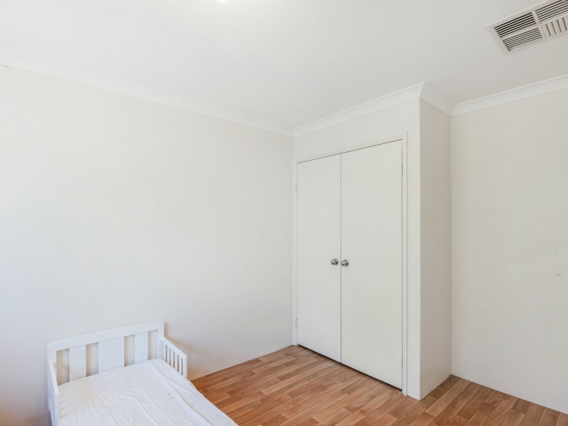 5 Axbridge Link, Leda WA 6170