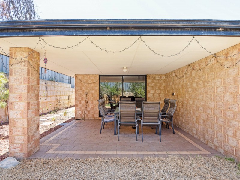 5 Axbridge Link, Leda WA 6170