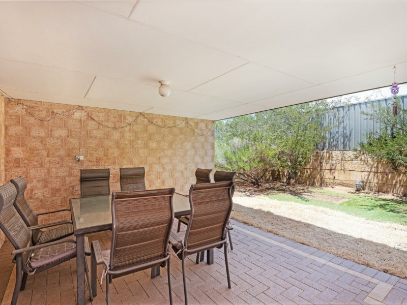 5 Axbridge Link, Leda WA 6170