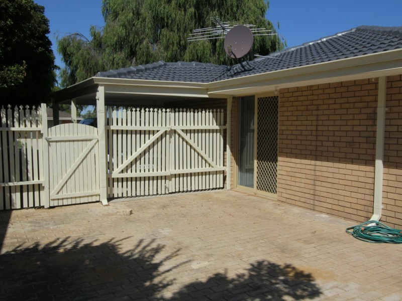 7 Blackboy Rise, Parmelia WA 6167