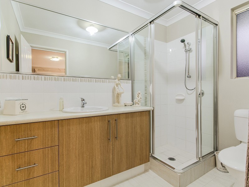4 Cookham Green, Wellard WA 6170