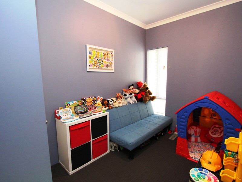 21 Velvetene Road, Byford WA 6122