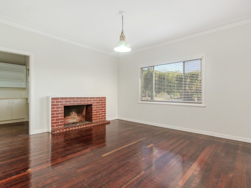 42 Gawler Way, Calista WA 6167