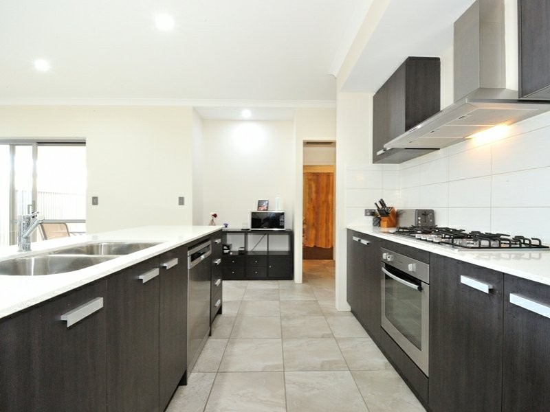 47 Daybreak Loop, Wellard WA 6170