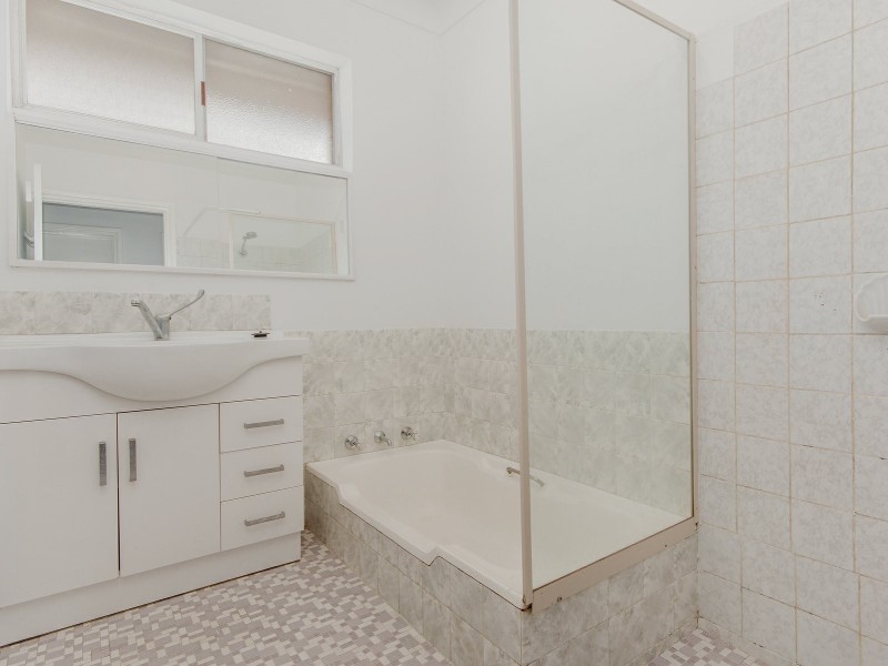 20 Inkpen Way, Orelia WA 6167