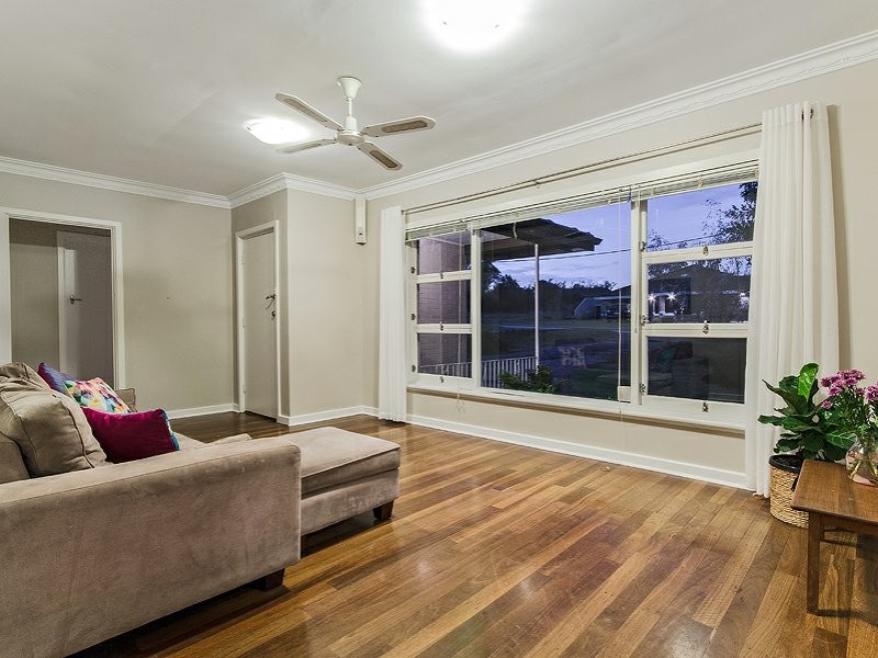 10 Leghorn Road, Orelia WA 6167