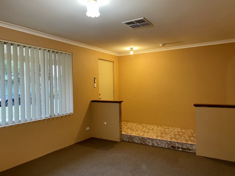 32 Perham Crescent, Leda WA 6170