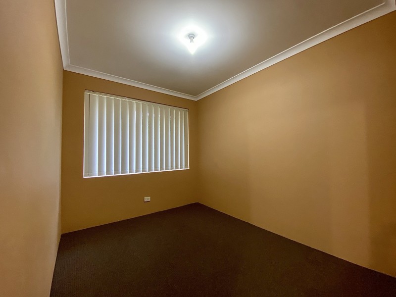 32 Perham Crescent, Leda WA 6170