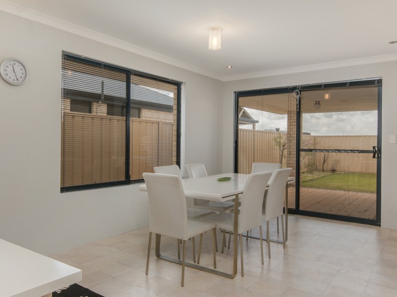 104 Price Parkway, Bertram WA 6167
