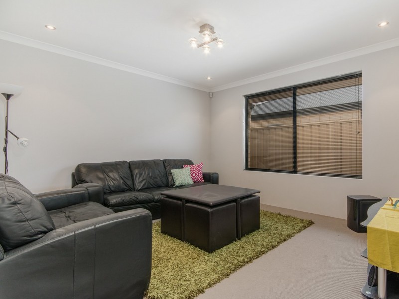 104 Price Parkway, Bertram WA 6167