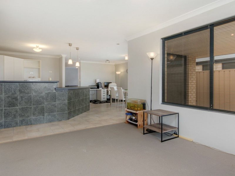 104 Price Parkway, Bertram WA 6167
