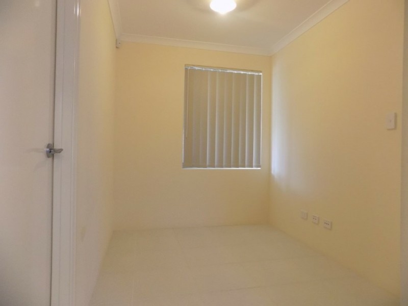 25 Haywire Avenue, Whitby WA 6123