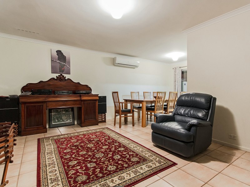 3 Chester Court, Orelia WA 6167