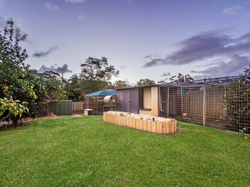 3 Chester Court, Orelia WA 6167