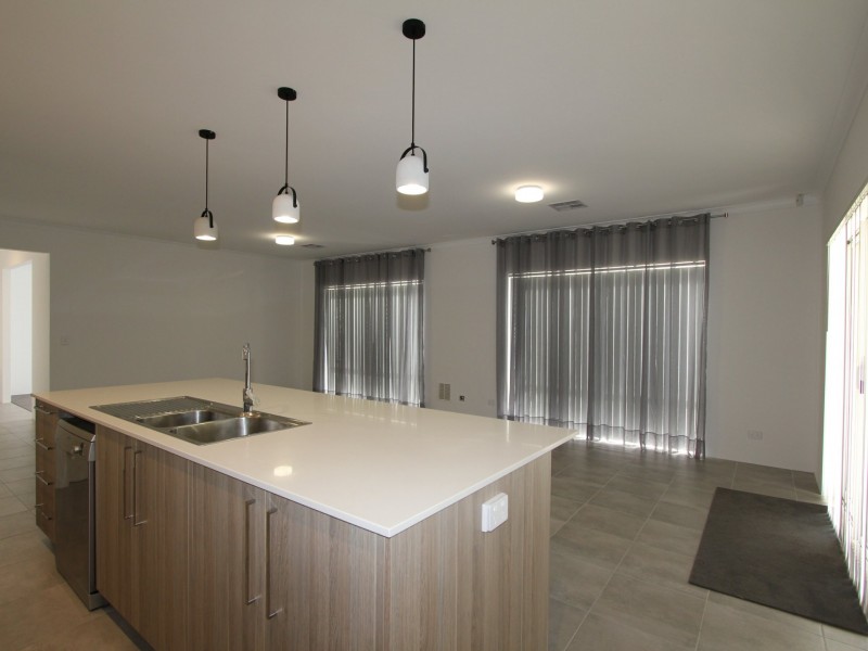 49 Lewington Street, Rockingham WA 6168