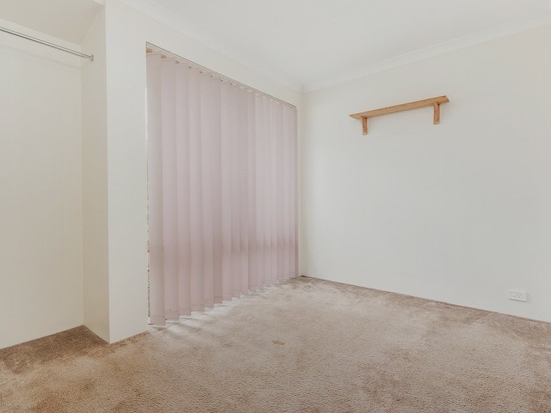 52 McNairn Cross, Leda WA 6170