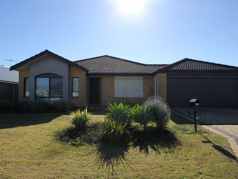 10 Chertsey Way, Wellard WA 6170