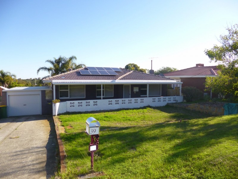 39 Orelia Ave, Orelia WA 6167