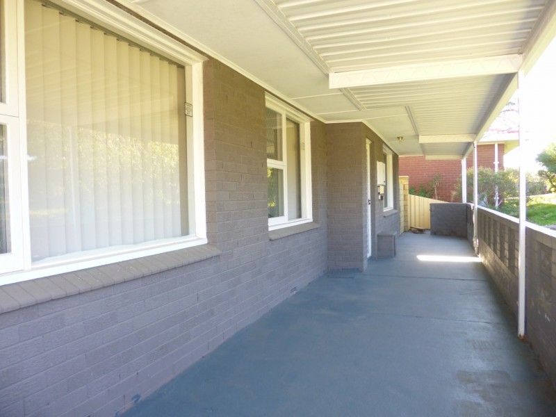 39 Orelia Ave, Orelia WA 6167