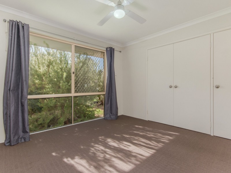2 Riley Place, Leda WA 6170