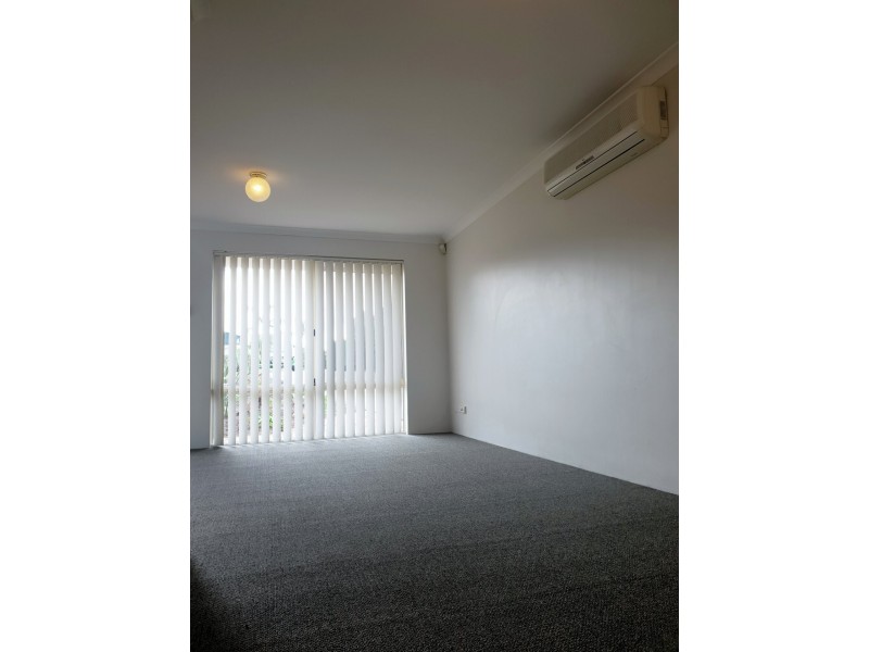 13 Kongal Heights, Leda WA 6170