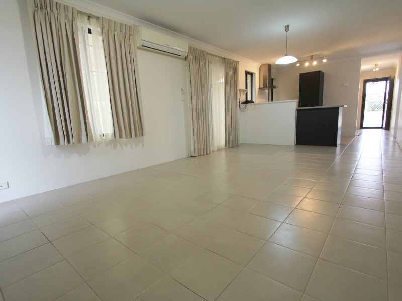 4 Antrim Way, Bertram WA 6167